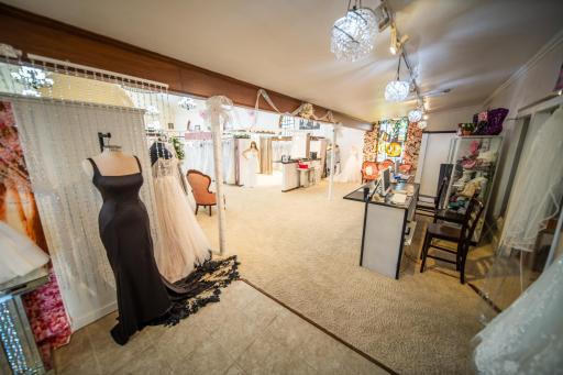 737 Whitewater Ave, Saint Charles, MN 55972