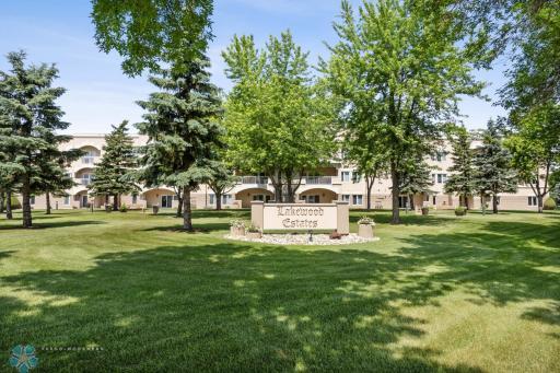 2501 30th Avenue S, 203, Fargo, ND 58103