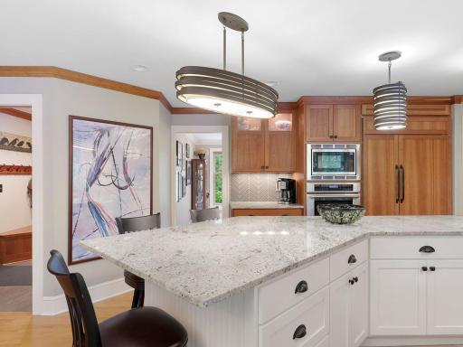30 Blue Jay Lane, Saint Paul, MN 55127