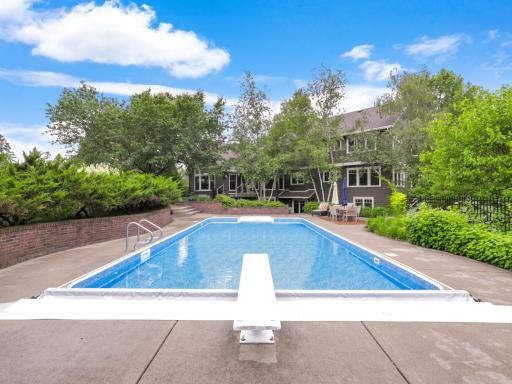 30 Blue Jay Lane, Saint Paul, MN 55127