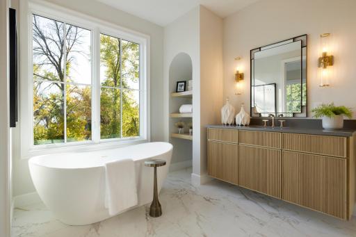 Full Primary with separate tub & shower, dual sinks and large WIC