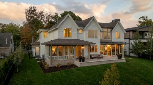 1038 Lake Street E, Wayzata, MN 55391