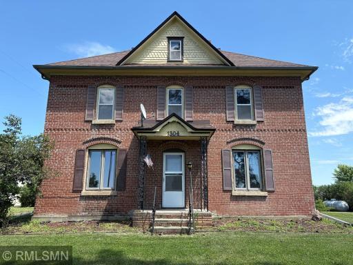 17242 Garden Avenue, Lester Prairie, MN 55354