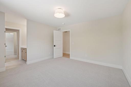 6133 Chowen Avenue S, Edina, MN 55410