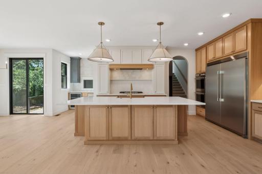6133 Chowen Avenue S, Edina, MN 55410