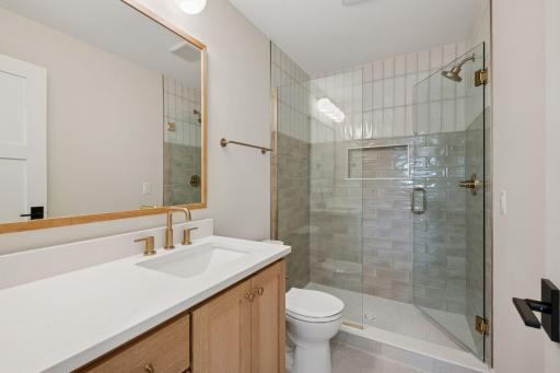 6133 Chowen Avenue S, Edina, MN 55410