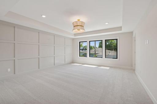 6133 Chowen Avenue S, Edina, MN 55410