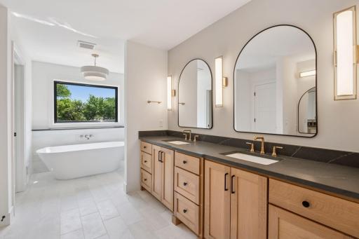 6133 Chowen Avenue S, Edina, MN 55410