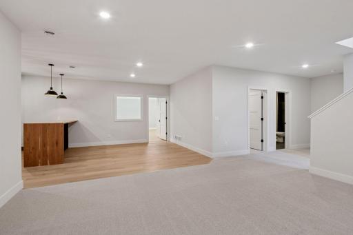 6133 Chowen Avenue S, Edina, MN 55410