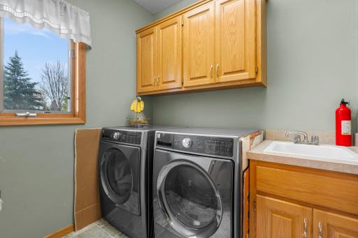 7151 Weston Lane N, Maple Grove, MN 55311