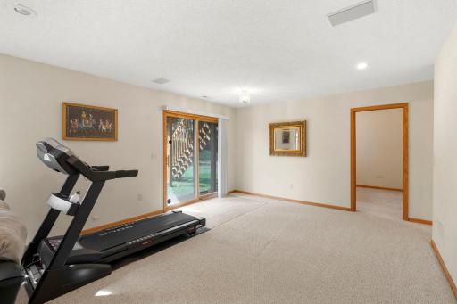 7151 Weston Lane N, Maple Grove, MN 55311