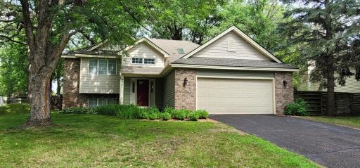 8551 Yalta Street NE, Circle Pines, MN 55014