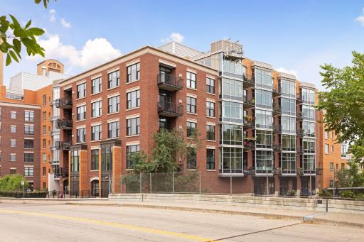 150 2nd Street NE, B302, Minneapolis, MN 55413