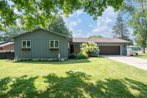 301 Nottingham Court, North Mankato, MN 56003