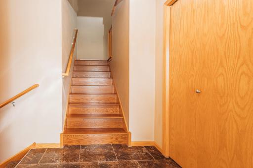 307 E Hayden Lake Rd Champlin-print-024-017-Foyer-4200x2800-300dpi.jpg