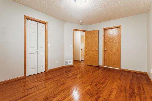 307 E Hayden Lake Rd Champlin-print-037-054-Bedroom 1-4200x2800-300dpi.jpg
