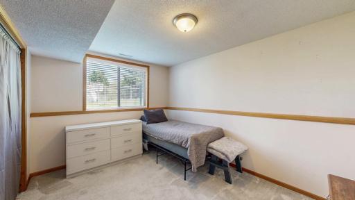 4 bedroom 2 bath home for sale 4521 57th St NW Rochester MN 55901