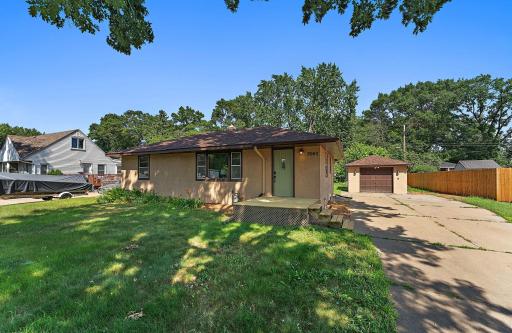 5060 Sunnyside Road, Saint Paul, MN 55112