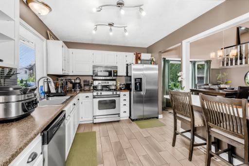 5225 Xenia Avenue N, Minneapolis, MN 55429