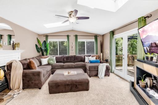 5225 Xenia Avenue N, Minneapolis, MN 55429