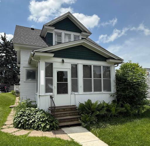 1678 Minnehaha Avenue E, Saint Paul, MN 55106