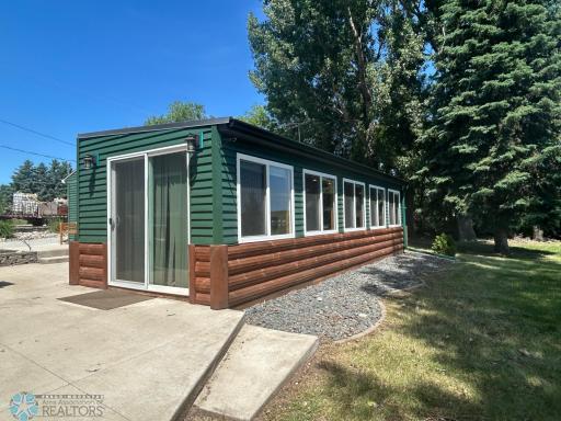 158 Lake Avenue, Sibley, ND 58429