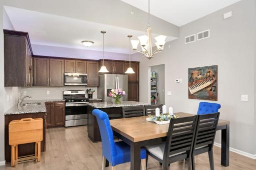 10885 Retreat Lane, Saint Paul, MN 55129