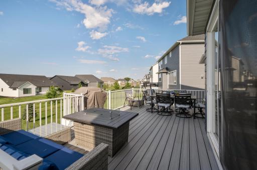 15560 110th Avenue N, Maple Grove, MN 55369