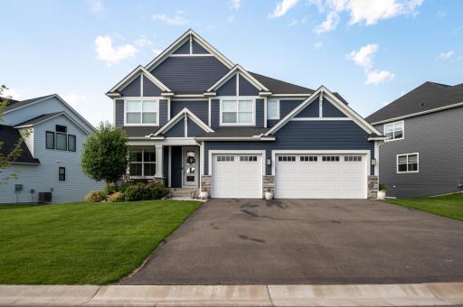 15560 110th Avenue N, Maple Grove, MN 55369