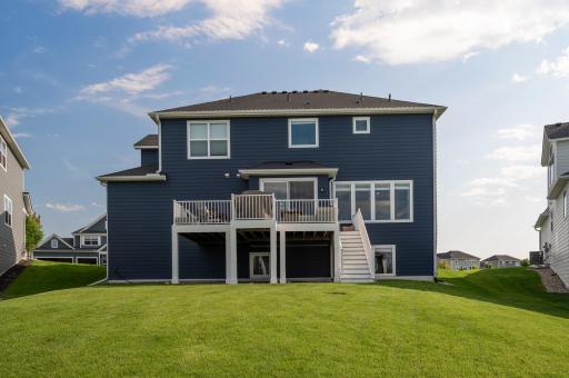 15560 110th Avenue N, Maple Grove, MN 55369