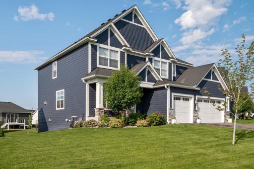 15560 110th Avenue N, Maple Grove, MN 55369
