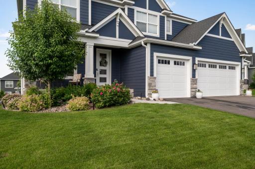 15560 110th Avenue N, Maple Grove, MN 55369