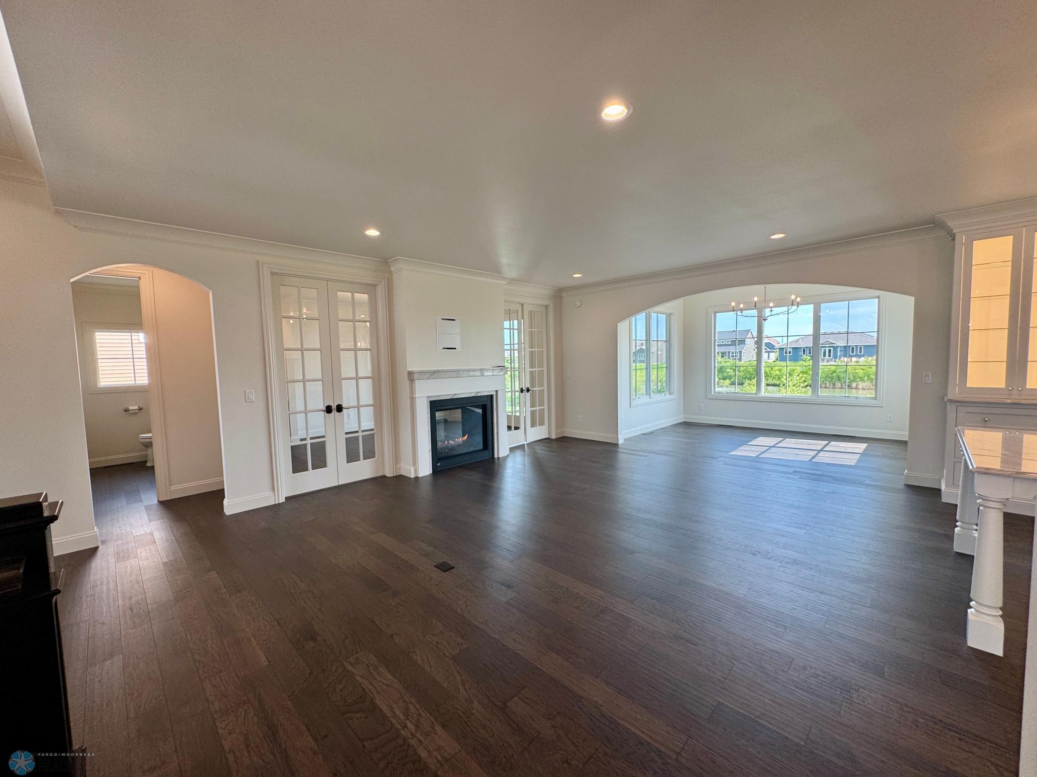 Living Room/Dining Room