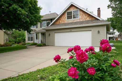 19335 McKinley Court, Excelsior, MN 55331