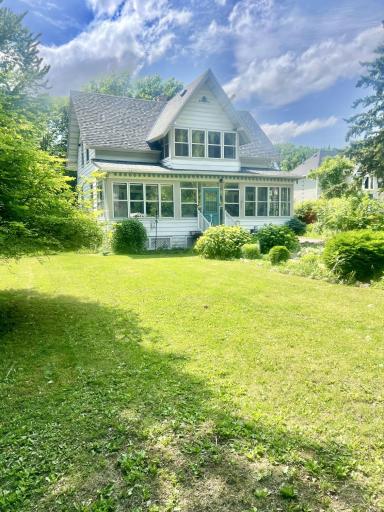 410 10th Street SW, Willmar, MN 56201