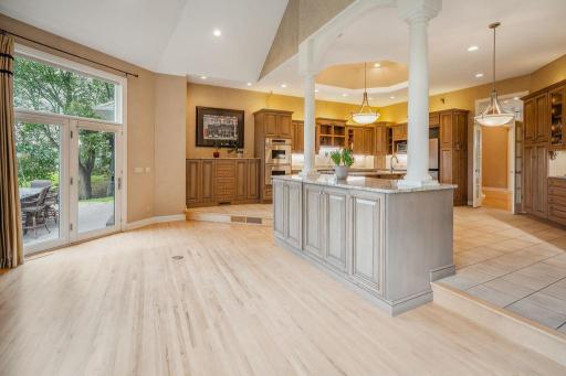 446 Country Club Lane, Onalaska, WI 54650