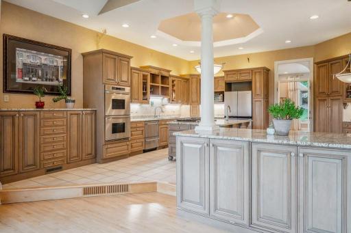 446 Country Club Lane, Onalaska, WI 54650