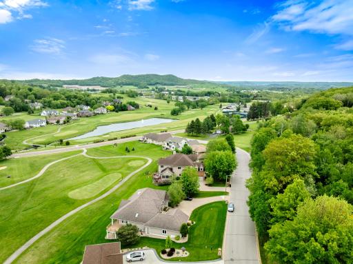 446 Country Club Lane, Onalaska, WI 54650