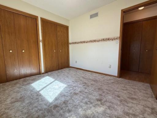 324 7th Street, Windom, MN 56101