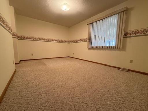 324 7th Street, Windom, MN 56101