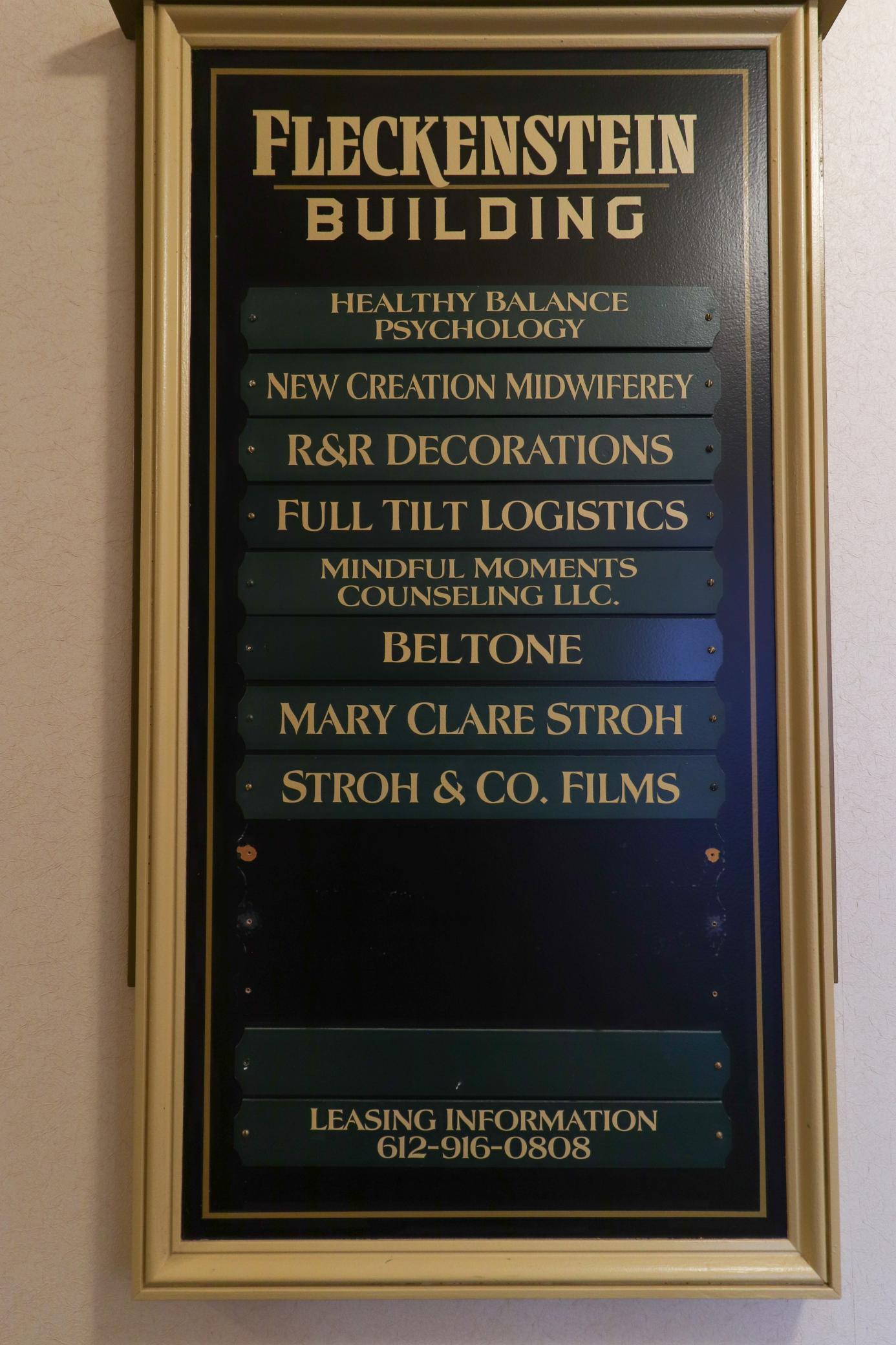 Fleckenstein Floor 2 Room 5-2 (18).jpg