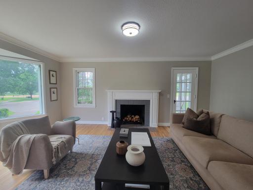 4240 Lake Road Avenue, Minneapolis, MN 55422