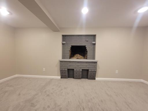 4240 Lake Road Avenue, Minneapolis, MN 55422
