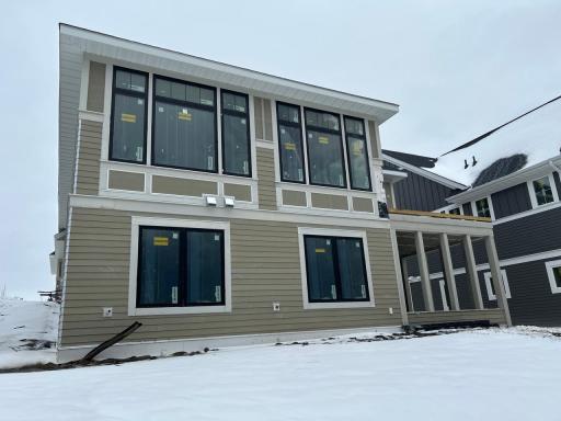 1530 Avienda Lane, Chanhassen, MN 55317
