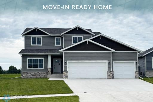 1449 66th Avenue S, Fargo, ND 58104