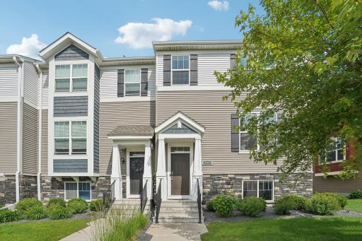 1-web-or-mls-- 8169 Central Park Way-1806-001.jpg