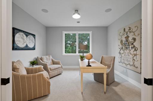 25370 Park Lane, Excelsior, MN 55331