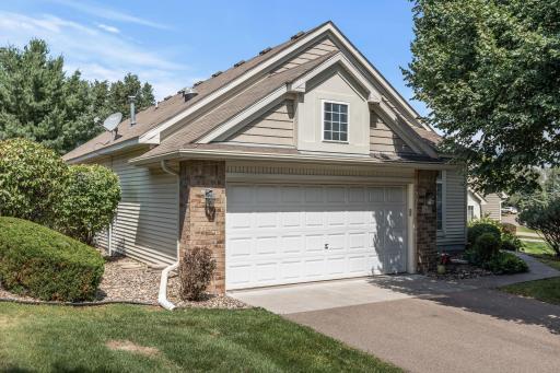 2631 Oak Ridge Trail, Saint Paul, MN 55125