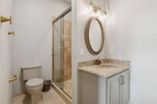 2 Red Forest Lane, North Oaks, MN 55127