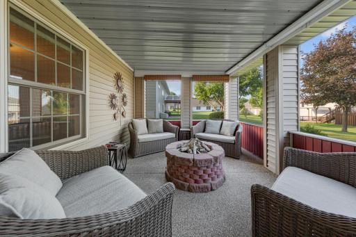 1904 Rock Ridge Lane, Saint Peter, MN 56082